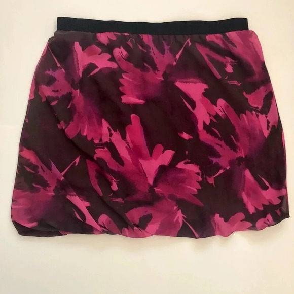 Ann Taylor LOFT | Twisted floral skirt - Picture 2 of 4